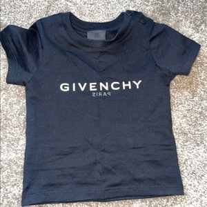 Boys givenchy tee